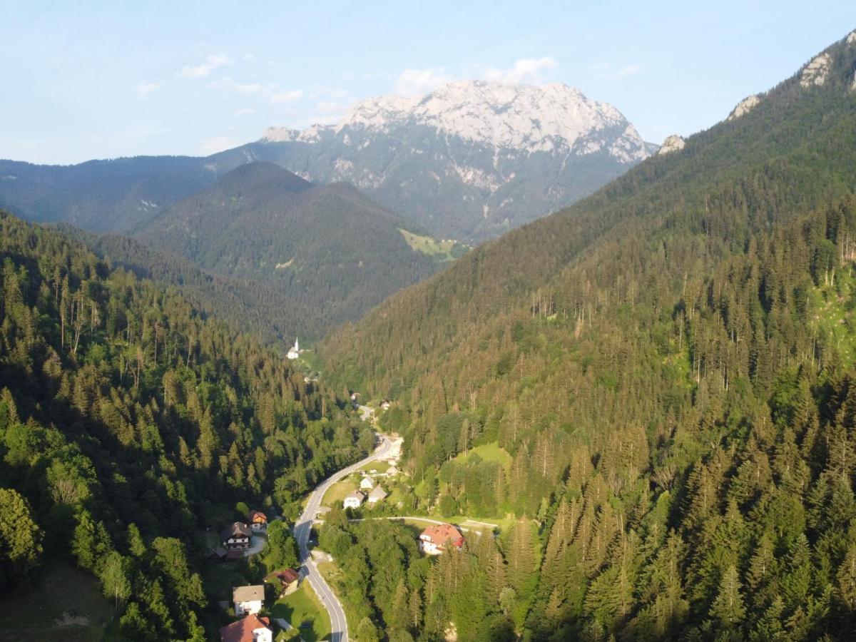 Na Logu - Farm Stay Ambroz Gregorc Солчава Екстер'єр фото